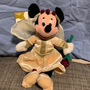 Disney Store Juliet Minnie plush